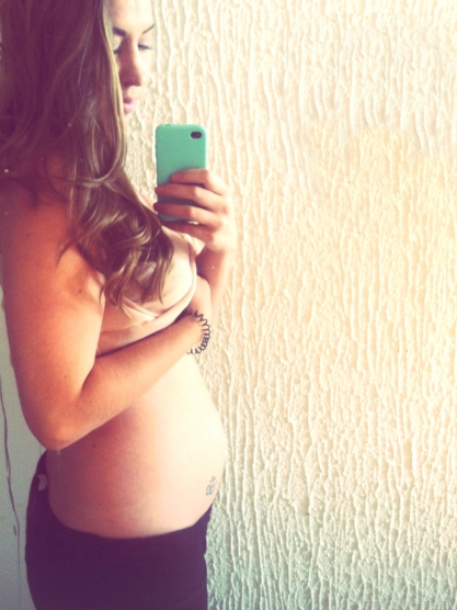 pregnant_embarazada_segundotrimestre_madresoltera_embarazo